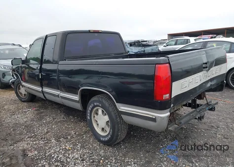 1997 Chevrolet C1500 Fleetside z USA, uszkodzony, nr VIN 1GCEC19M4VE159235